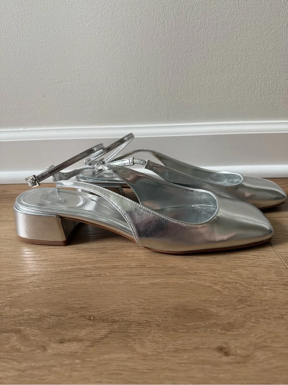 Zara shiny silver